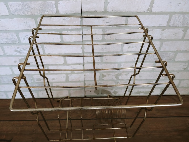 Mid Century Wire Record Rack Record Player Holder image 7