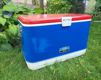 Retro Red White and Blue Metal Thermos Cooler