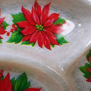 Vintage Plastic Poinsettia Platter image 2