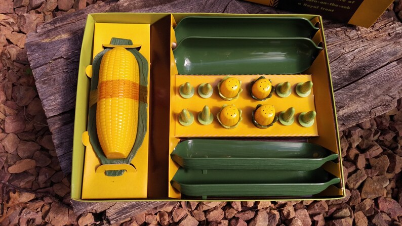 SALE Retro New in Box Serv-Rite Deluxe Corn Service Set