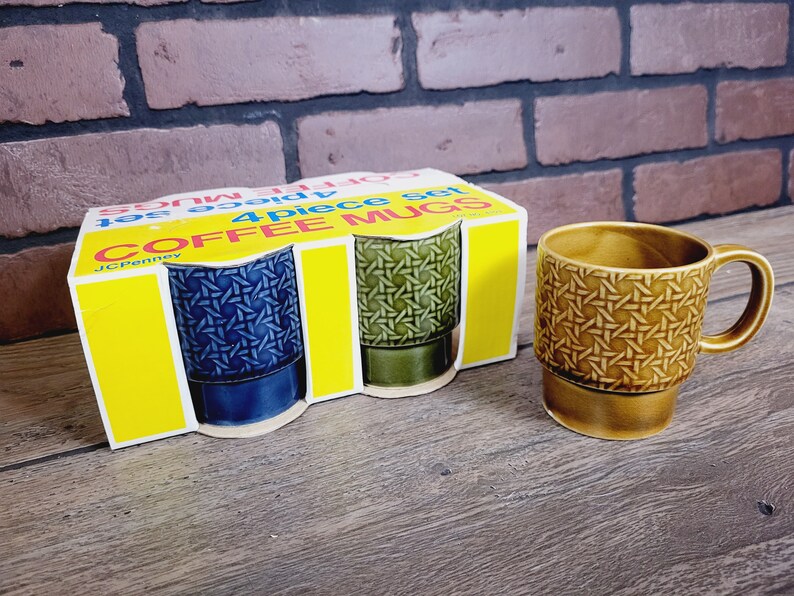 New Old Stock Set of 4 JC Penny Geometric Mugs image 1