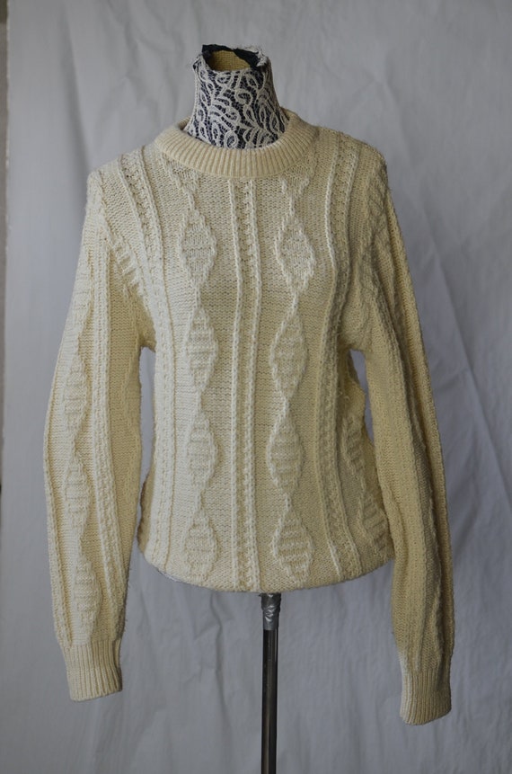 vintage chunky cable knit sweater / womens white c