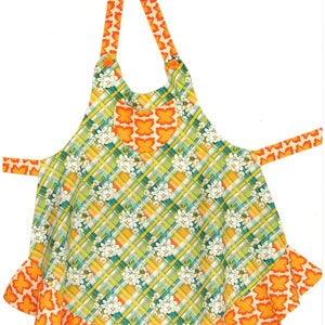 Sassy Plus Size Apron *Sewing Pattern* From: Cabbage Rose