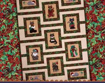 Christmas Cats Embroidery Applique Quilt *Machine Embroidery CD* From: Lunch Box Quilts