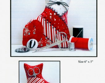 Calico Cat Pincushion *Sweet & Simple Sewing Pattern* By: Ocean Lake Designs