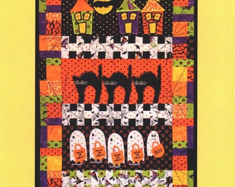 Tricks & Treats *Wall Hanging / Table Runner Design on Cd* By: Smith Street Designs
