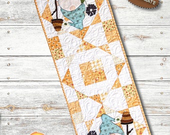 Spring Bee Gnome *Quilted Applique Table Runner Sewing Pattern* From: Patch Abilities