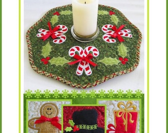 Petite Table Toppers Collection #3 - Winter Holiday*Machine Embroidery CD* From: Janine Babich Designs