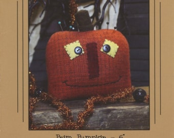 Prim Pumpkin *Pincushion Sewing Pattern" By: Jennifer Clemen - Cottonwood Creations