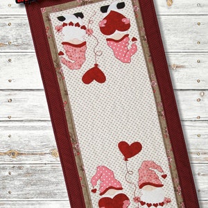 Gnome is Where the Heart is *Quilted Applique Table Runner Sewing Pattern* From: Patch Abilities