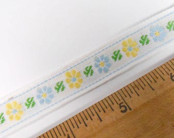 4 Yards Jacquard Floral Ribbon Trim Vintage Home-Sew Bethlehem PA Trims Destash