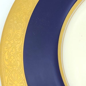 Lenox Cobalt Blue and Gold Dinner Plates Westchester Presidential 1920s Parmelee Dohrmann Los Angeles