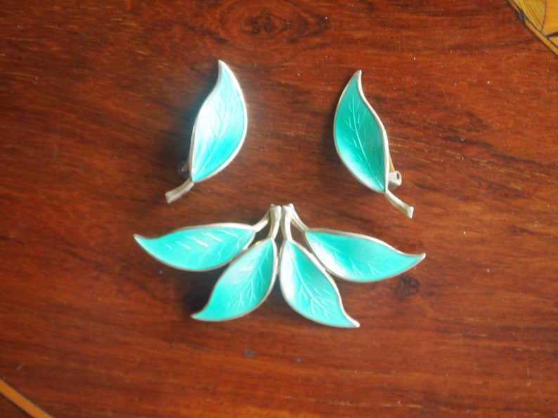 David Andersen Sterling Guilloche Enamel Earrings Brooch Pin Norway Modernist Green Brooch