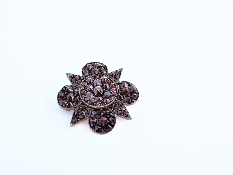 Antique Garnet Brooch Pin Star Bohemian Czech 1800/'s Faceted Rose Cut Stones