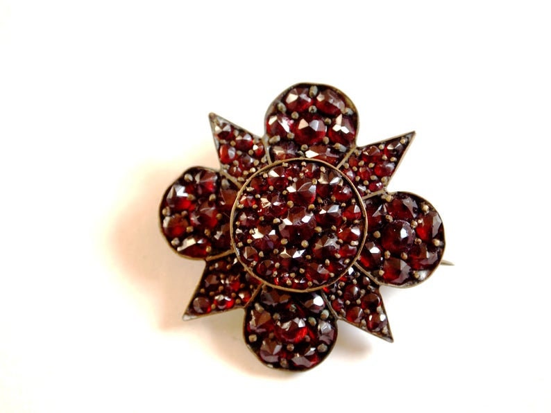 Antique Garnet Brooch Pin Star Bohemian Czech 1800/'s Faceted Rose Cut Stones
