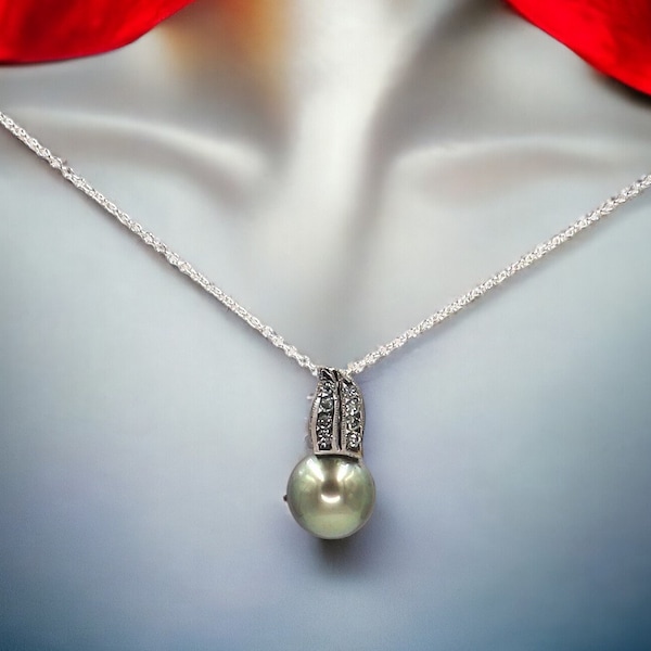 Tahitian Pearl and Diamond Drop Pendant in 18k White Gold - JL1709