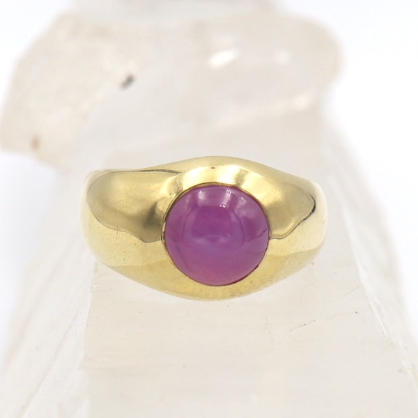 Star Ruby Ring Signet Style Estate Ring with Natural Cabochon Ruby - DK304