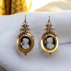 Victorian Stone Cameo Earrings 14k Gold - LM105
