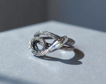 Anillo de serpiente de plata vintage para hombre
