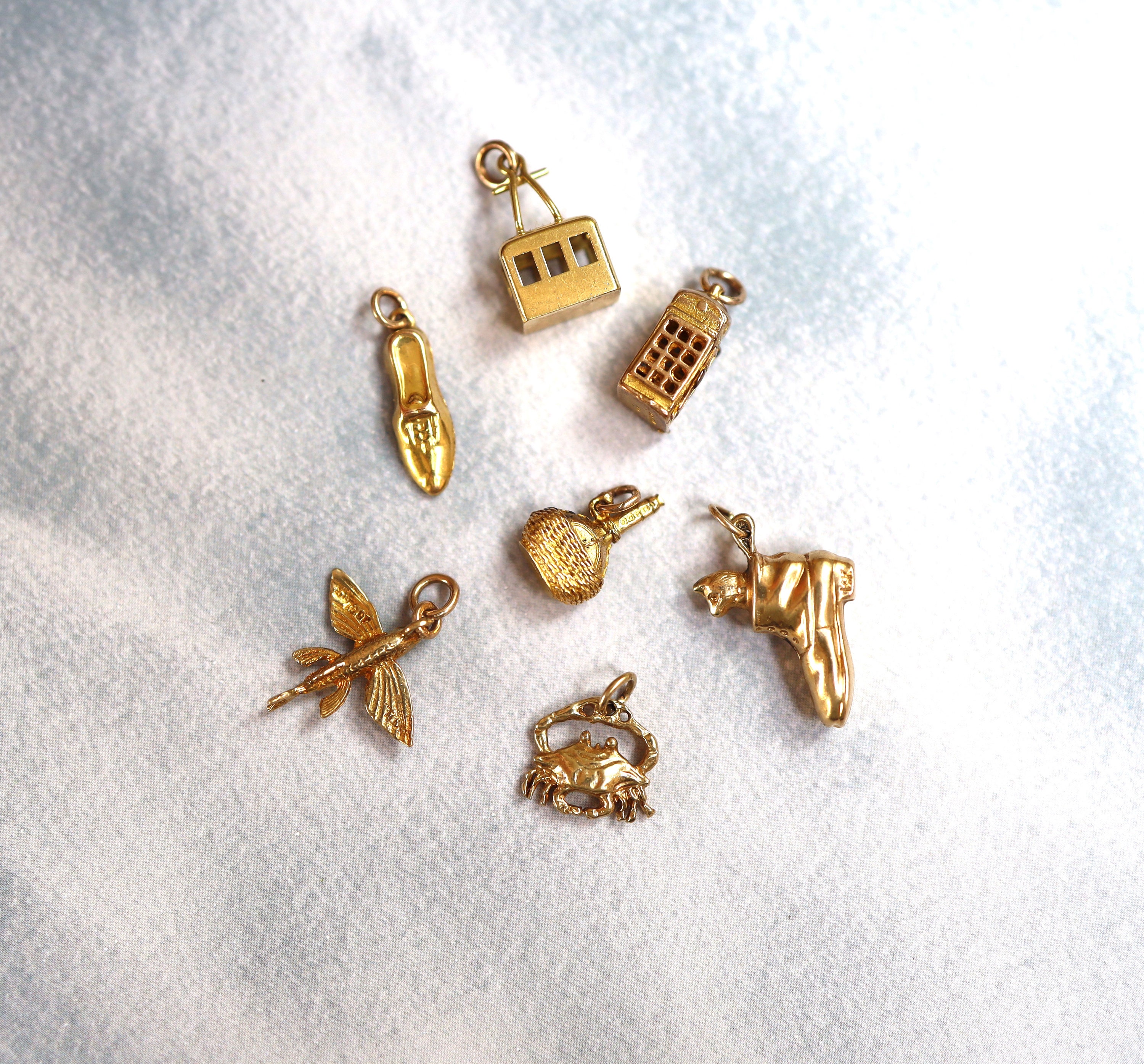 Bulk 100 Assorted Antique Gold Charms, Mixed Charms Jewelry Charms DIY Bracelet Supply