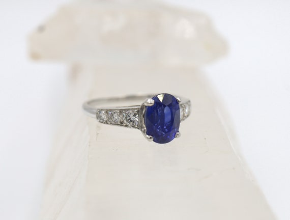 Sapphire and Diamond Ring in Platinum Sapphire an… - image 7