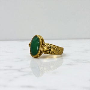 Anillo de jade chino Art Nouveau de 24k