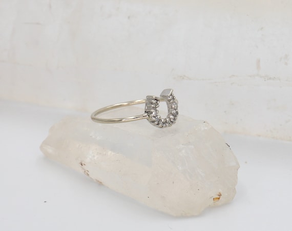 Vintage Diamond Horseshoe Ring in 14k White Gold … - image 8