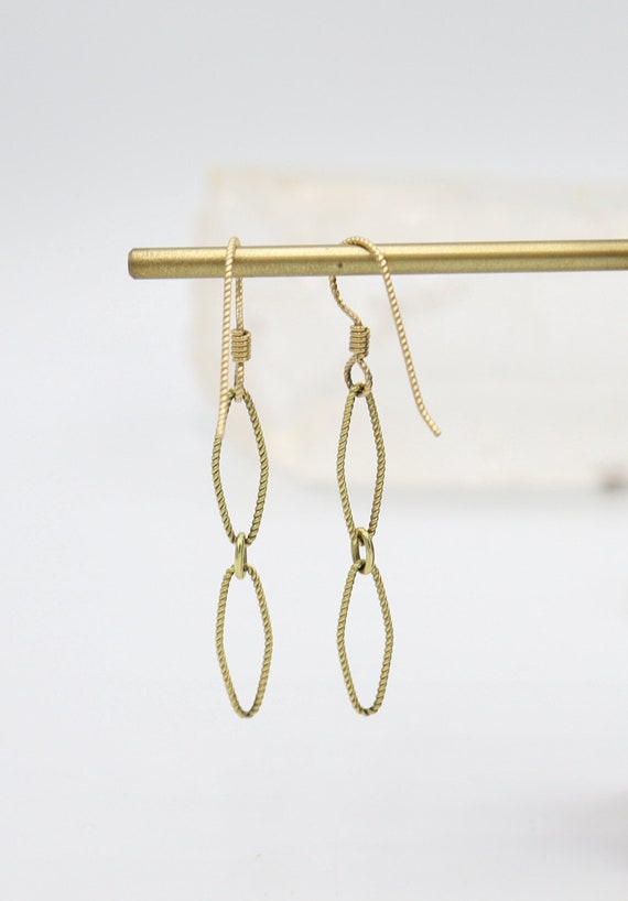 14k Gold Twisted Chain Drop Earrings / 14k Gold Ea