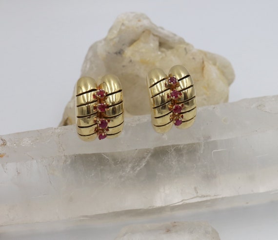 Tiffany & Co. Retro Ruby Clip On Earrings - DK435 - image 1