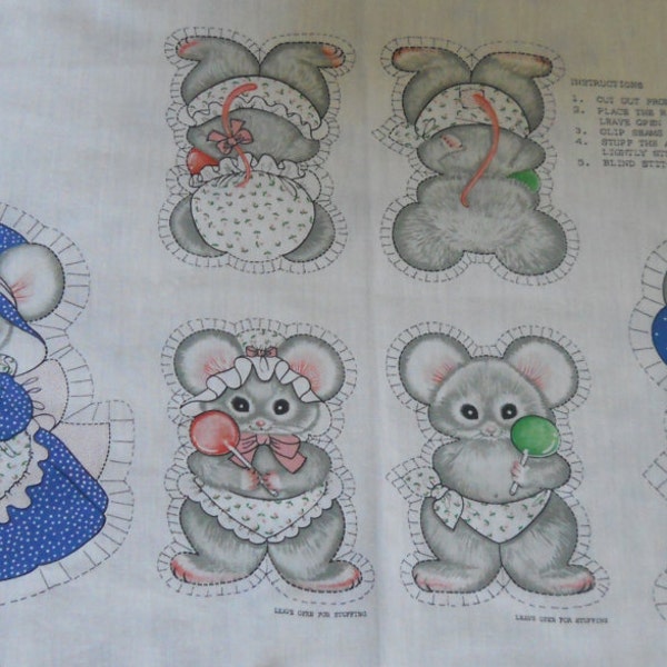 A MOUSE FAMILY of four Fabric Panel by Springs Mills #7570