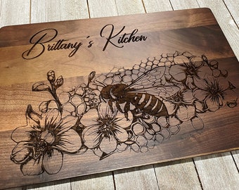 Mother's Day Gift | Personalized Cutting Board with Bee | Custom Engraved Kitchen Gift | Gift for Mom Birthday |  Kitchen Art