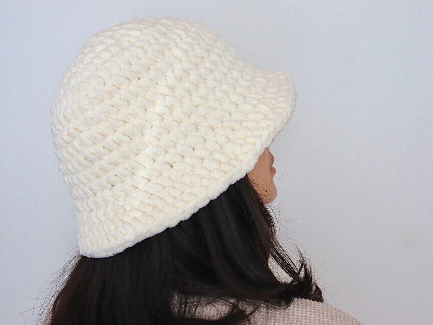 Handmade Crochet Fuzzy Eyelash Yarn Bucket Hat Ivory Off White Winter Shaggy Cap Fuzzy Bucket Hat, Custom Handmade Bucket Hat, Crochet Bucket  main image 3