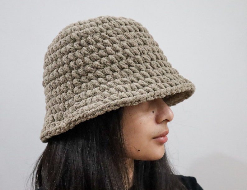 Crochet Bucket Hat, Fuzzy Bucket Hat, Custom Handmade Bucket Hat, Thick Winter Hat Made to Order image 1