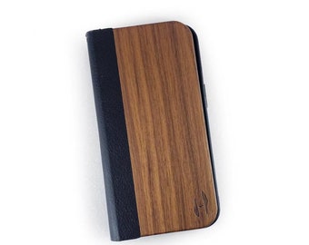 Wooden design flip case, iPhone 15 – Walnut with black leather