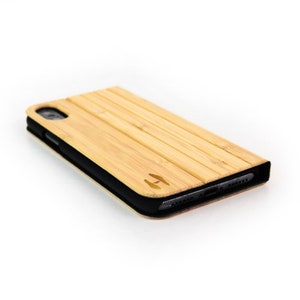 Houten design flip case, iPhone X / XS – Bamboe