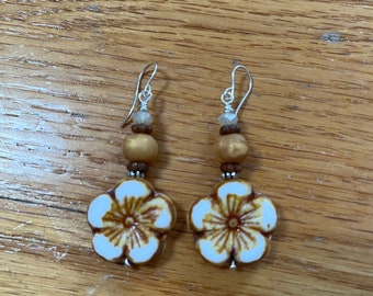 Brown, white and beige flower earrings