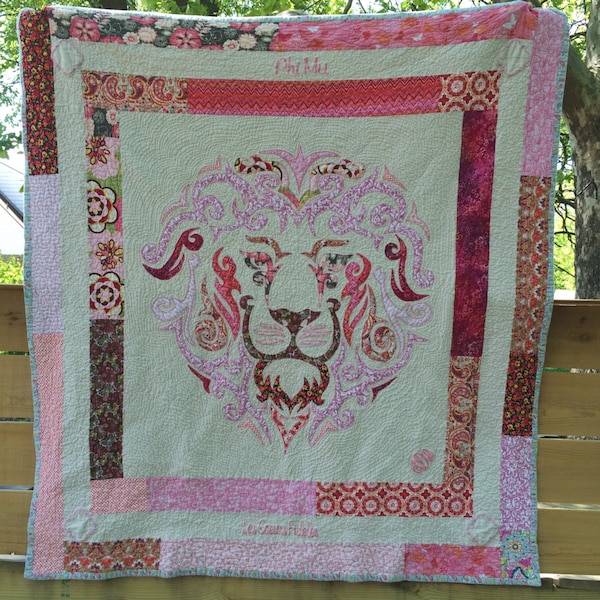Lion Quilt / Phi Mu (made to order, available in all sizes)