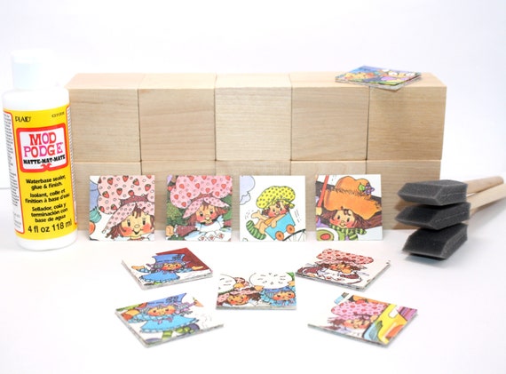 wooden baby block centerpieces