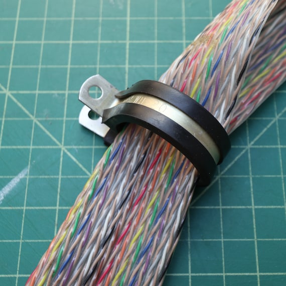 Proton Pack Ribbon Clamp