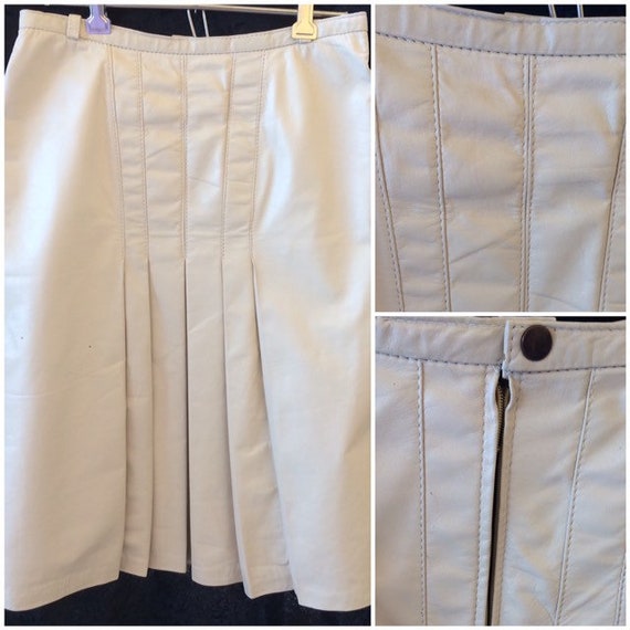 Lovely Vintage 1970s Pleated Lined Light Cream Lea