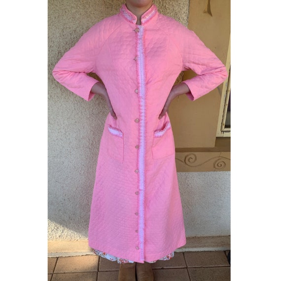 Gorgeous Vintage Handmade 1970s Quilted Dressing G