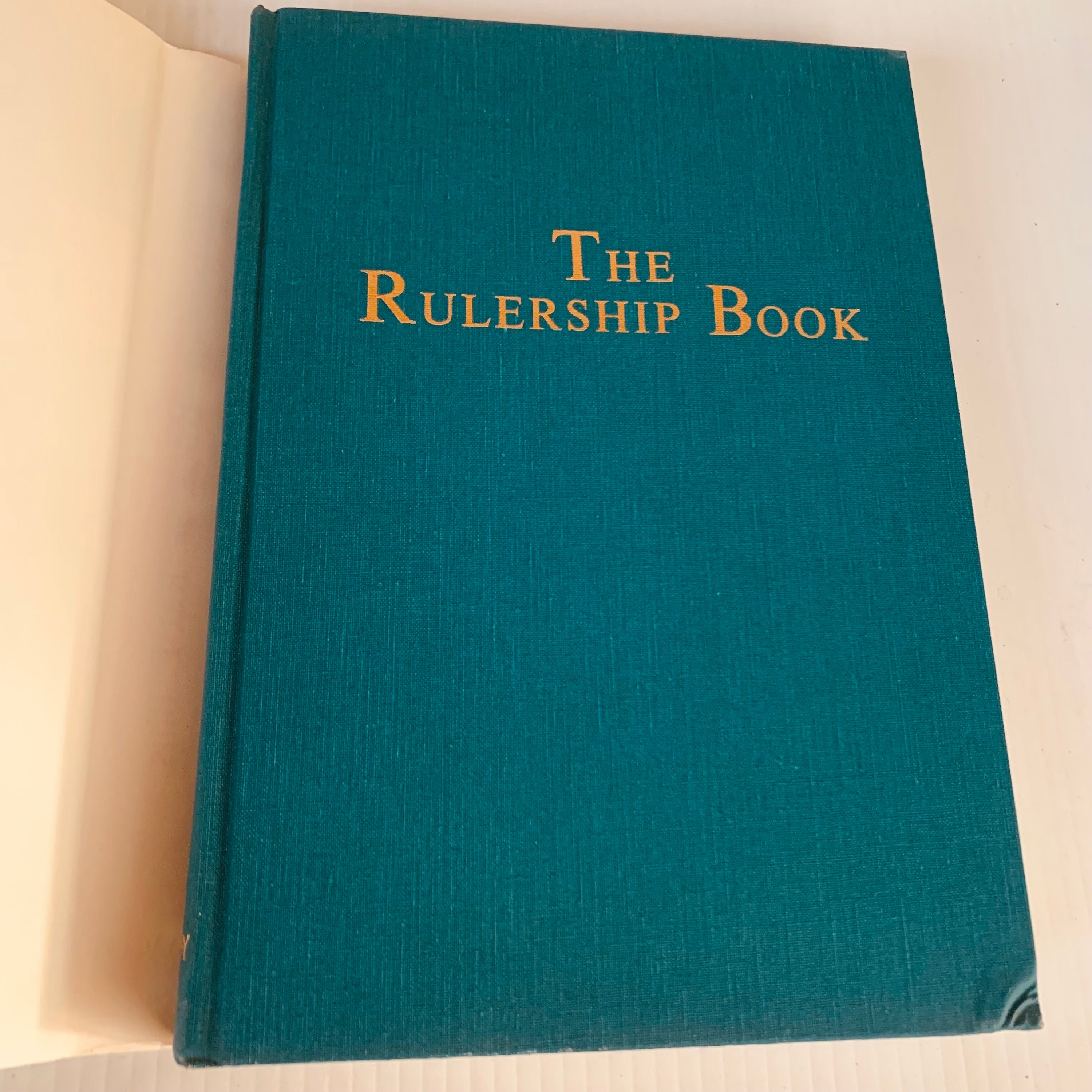 語学・辞書・学習参考書 THE RULERSHIP BOOK Rex E. Bills The Rulership Book: Bills, Rex E: 9780866904315: Amazon.com