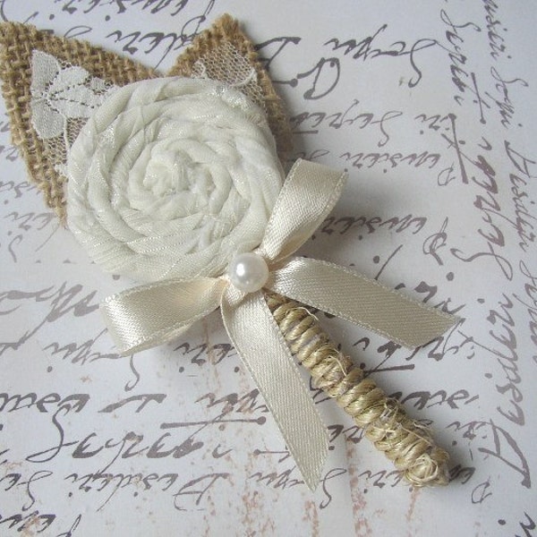 Ivory Rustic Burlap Grooms Boutonniere - Rustic Wedding - Groom Corsage Pin - Burlap Lace Boutonniere - Burlap Boutineers