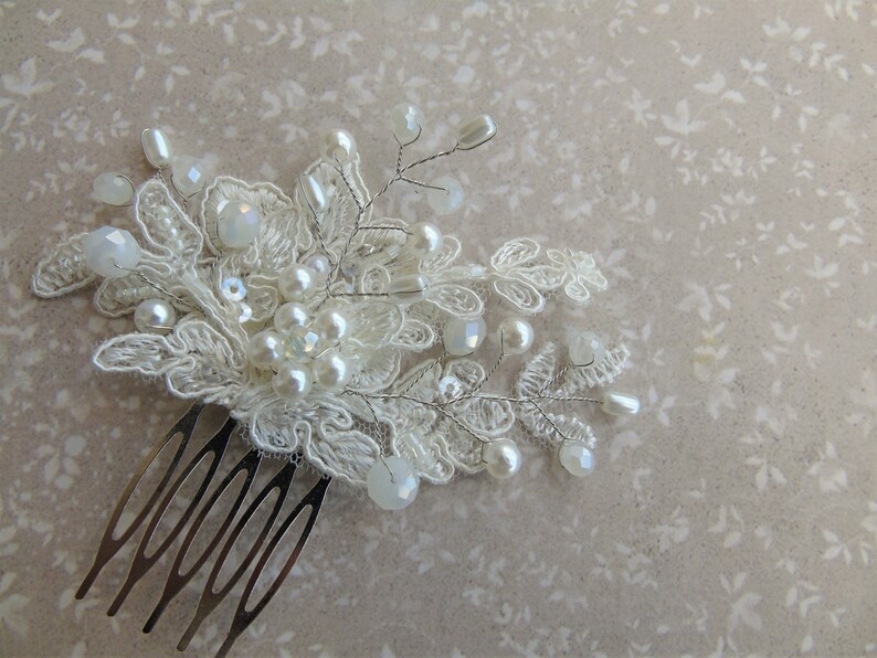 Small Hair Accessories Bridal Hair Comb Vintage Pearl Hair Comb Wedding Hair Comb Ivory Headpiece Bridal Hairpiece Lace Hair Piece