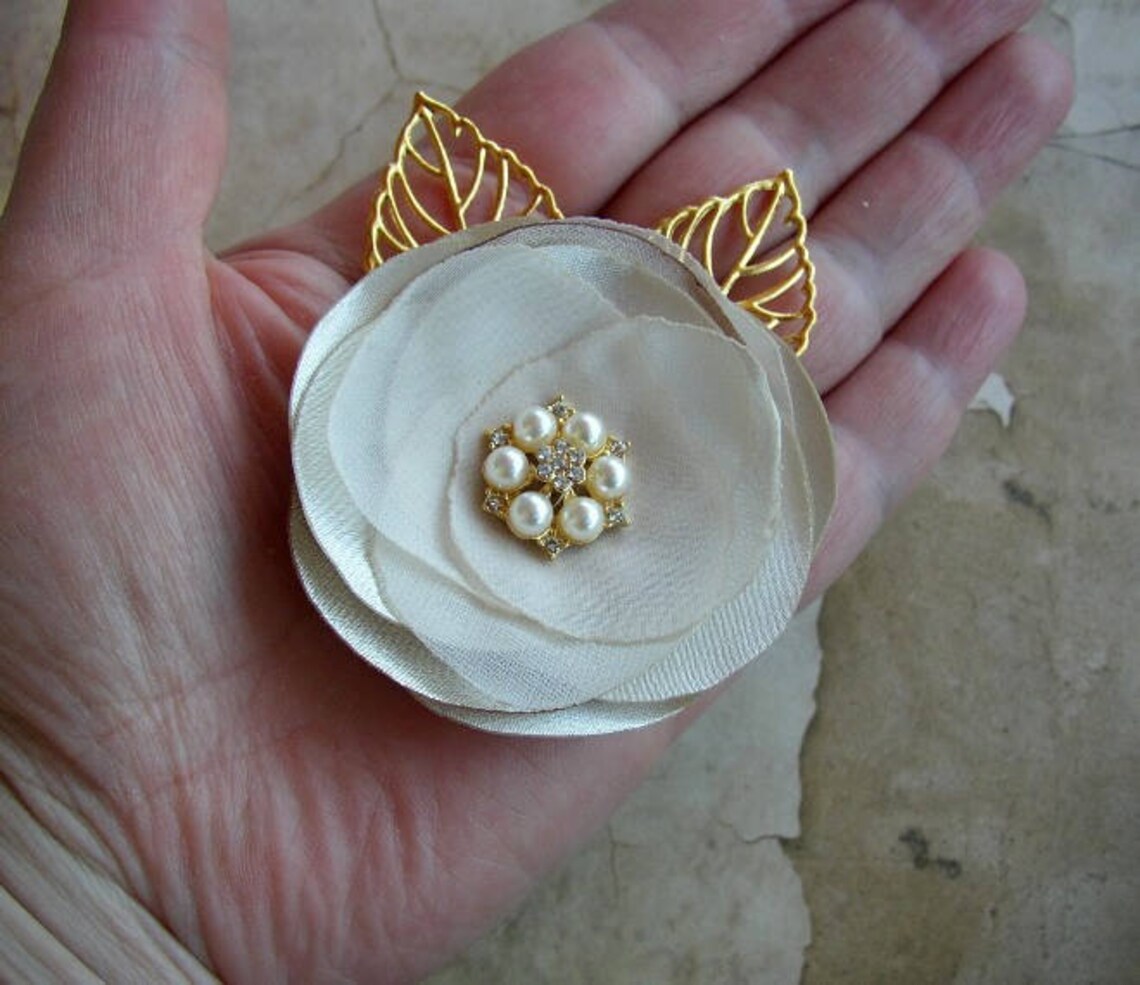 Gold Wedding Hair Clip Small Hair Flower Gold Headpiece Etsy