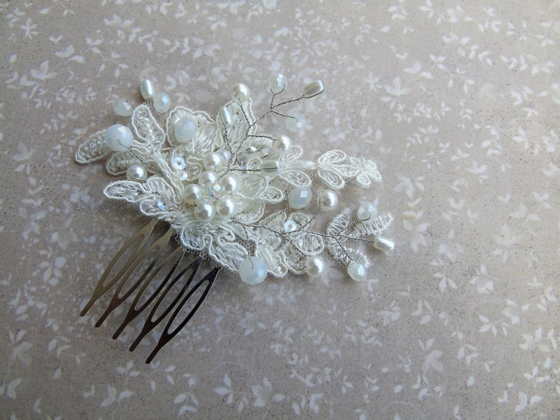 Small Hair Accessories Bridal Hair Comb Vintage Pearl Hair Comb Wedding Hair Comb Ivory Headpiece Bridal Hairpiece Lace Hair Piece