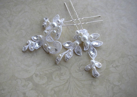 Lace Pearl Hair Pins White Wedding Hair Piece Set Of 2 Hair Etsy