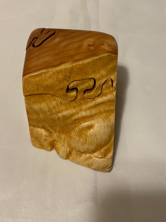 Hand Carved Dave Ross Wooden Puzzel Box Trinket B… - image 1