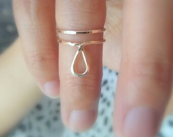 Hammered Loop Ring, Double Band Loop Ring, Teardrop Ring Gold and Silver, Boho Midi Ring, Gold Wrap Ring, Modern Minimalist Ring, Wraparound