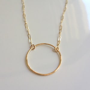 Hammered Gold Karma Necklace - Simple Gold Necklace - Eternity Ring Necklace - Minimalist Gold Jewelry - Gold Circle Necklace